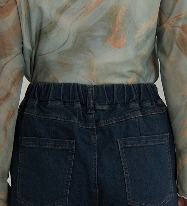 BELLUNA（ベルーナ）の「【選べる2丈】裾切替デザインワイドストレートデニム（ワイドパンツ・ガウチョ）」｜詳細画像