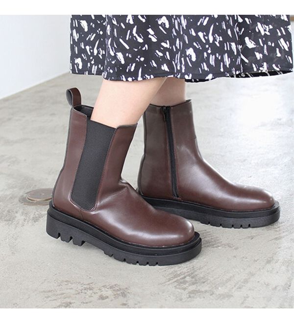 GeeRA（ジーラ）の「トラックソールサイドゴアブーツ（ブーツ）」｜詳細画像