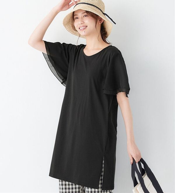 Viola e Viola（ヴィオラ エ ヴィオラ）の「【５つの機能付】ひんやり！袖シフォンゆるチュニック（チュニック）」｜ブラック