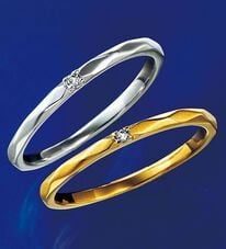 BELLUNA（ベルーナ）の「ダイヤ入りシルバー２色リング　シルバー&times;イエローゴールドカラー（リング）」
