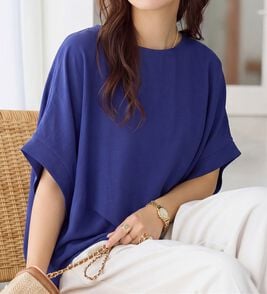 Viola e Viola（ヴィオラ エ ヴィオラ）の「【涼しく解決！】華奢見えドルマンスリーブブラウス（ブラウス）」