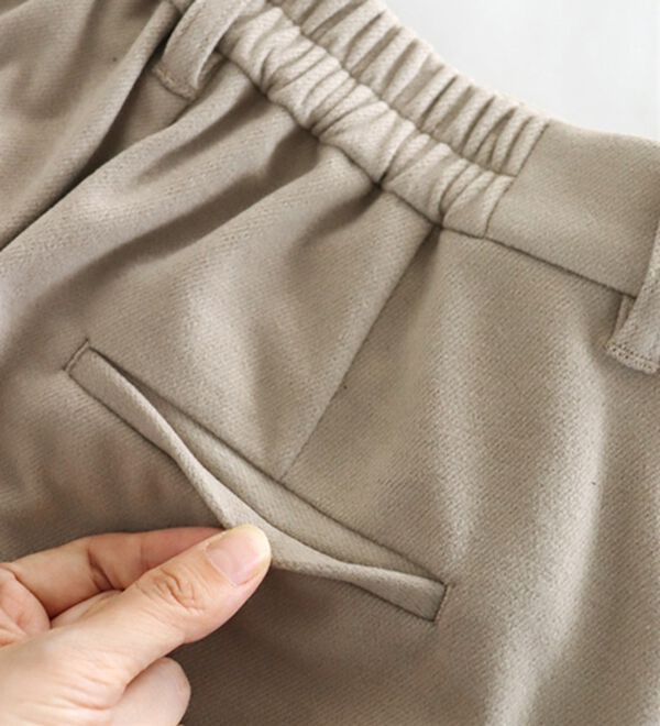 Pierrot（ピエロ）の「カシミヤタッチセミルーズストレートパンツ（フルレングスパンツ）」｜詳細画像