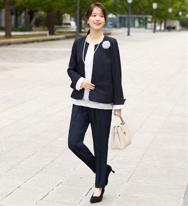 Viola e Viola（ヴィオラ エ ヴィオラ）の「【選べるボトムス】２点セット洗える！ツイードセットアップスーツ（パンツスーツ）」｜ネイビー系テーパード