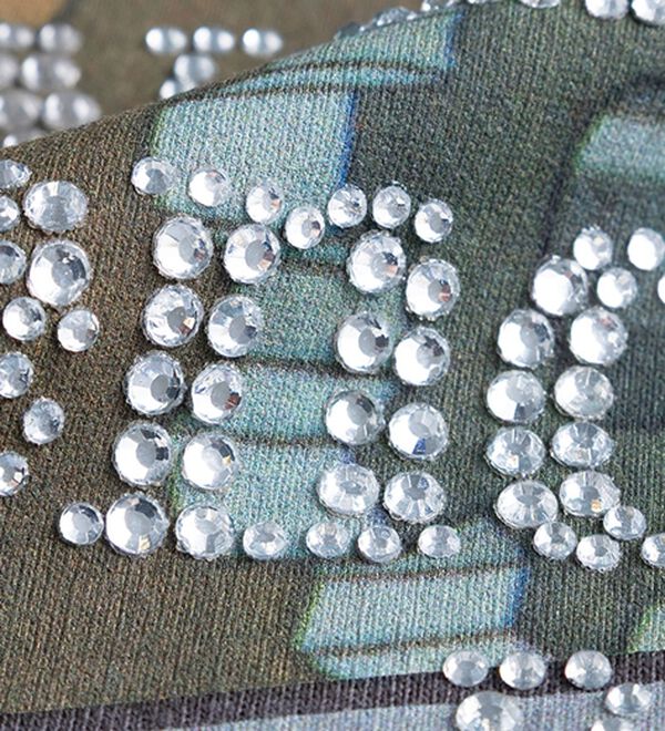 BELLUNA（ベルーナ）の「＜Ｄｉｓｎｅｙ＞ディズニー映画ＰＨＯＴＯ風Ｔシャツ（チュニック）」｜詳細画像