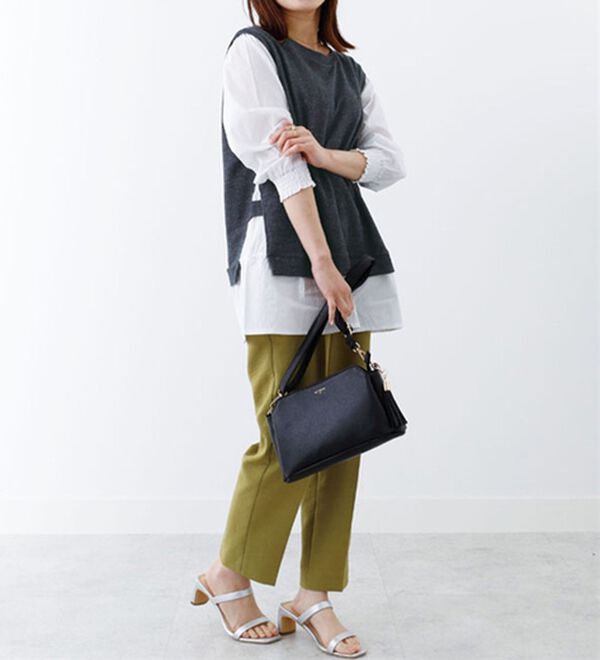 BELLUNA（ベルーナ）の「デニム調シャツフェイクプルオーバー（カットソー）」｜詳細画像