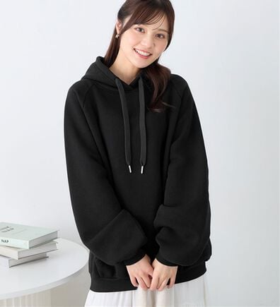 alotta（アロッタ）の「あったか裏起毛パフ袖ゆったりパーカー（パーカー）」