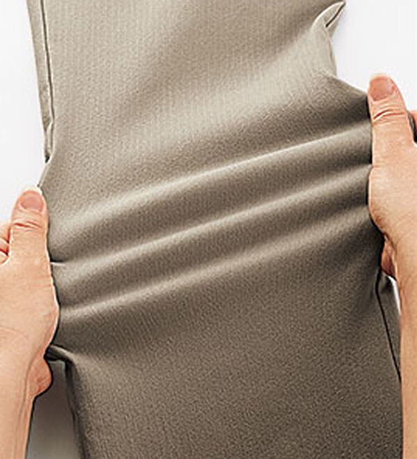 BELLUNA（ベルーナ）の「【選べる裏起毛】静電気防止！ブーツカットヘリンボーンパンツ（フルレングスパンツ）」｜詳細画像