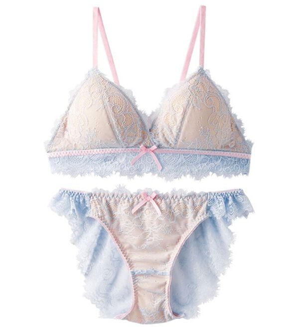 YU'NOW（ユナウ）の「アイラッシュレースのブラレット＆ショーツセット（ブラジャー＆ショーツセット）」｜サックス