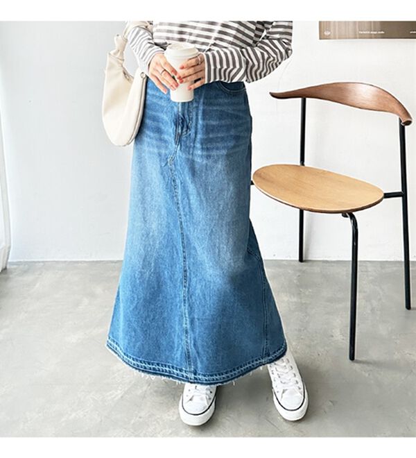 GeeRA（ジーラ）の「バックスリットデニムロングスカート（ロングスカート）」｜詳細画像