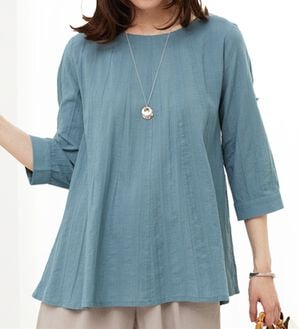 BELLUNA（ベルーナ）の「【店舗・ネット限定】シャドーストライプ素材タック使いブラウス（ブラウス）」｜セージ