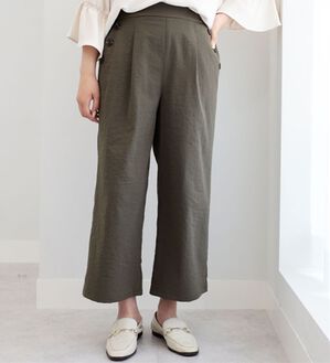 BELLUNA（ベルーナ）の「【吸水速乾・ＵＶ対策・接触冷感】ビンテージ調ボタン使いワイドパンツ（ワイドパンツ・ガウチョ）」｜カーキ