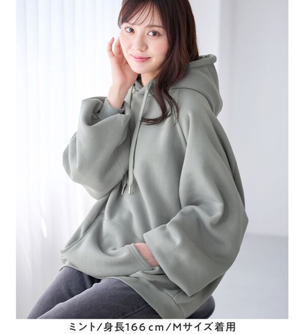 alotta（アロッタ）の「あったか裏起毛パフ袖ゆったりパーカー（パーカー）」｜詳細画像