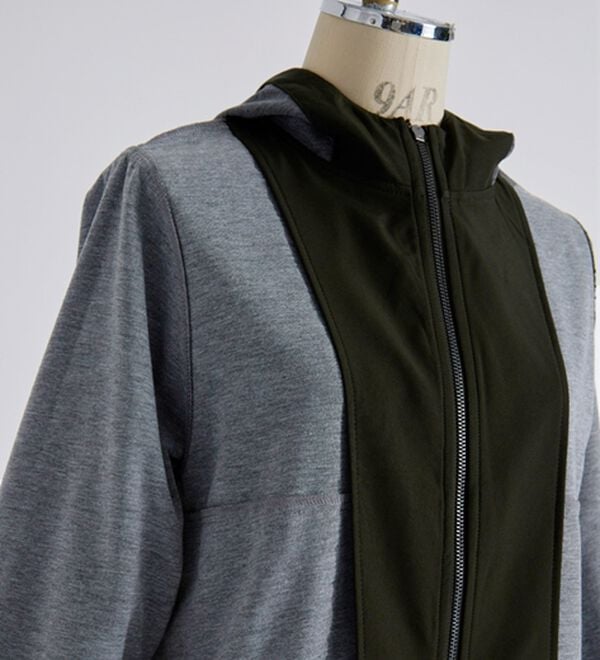 BELLUNA（ベルーナ）の「はっ水加工ボンディング素材ロング丈パーカー（ハーフコート）」｜詳細画像