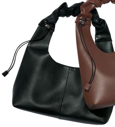 RANAN（ラナン）の「くしゅくしゅデザインショルダーバッグ（ハンドバッグ）」