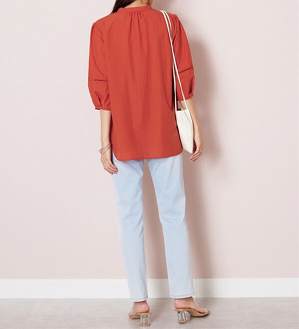 BELLUNA（ベルーナ）の「エアリービンテージ素材レース使いブラウス（ブラウス）」｜詳細画像