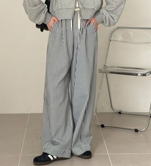 GeeRA（ジーラ）の「美脚見えイージーワイドパンツ（フルレングスパンツ）」｜ストライプ柄