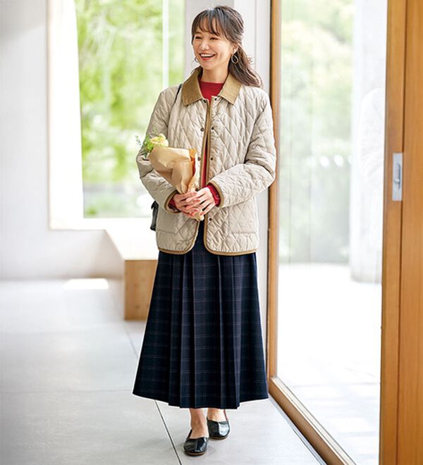 BELLUNA（ベルーナ）の「なめらかウール調タックデザインスカート（ひざ丈スカート）」｜詳細画像