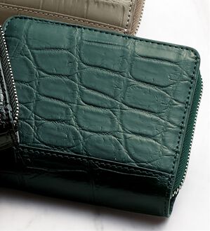 「お買い得！！クロコダイル革　折り財布（メンズ財布・パスケース）」｜グリーン