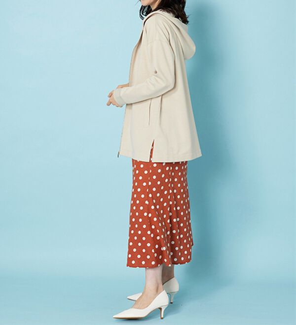 BELLUNA（ベルーナ）の「フードデザインとろみ素材ジップアップパーカー（パーカー）」｜詳細画像