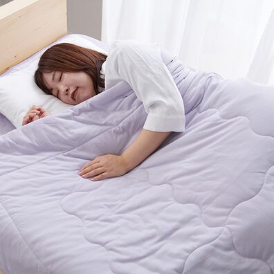 iellio（イエリオ）の「リバーシブル涼感とろける肌掛布団＜タオル地・綿１００％・わた入り・洗える・接触冷感・ブランケット・肌掛け布団・夏用掛布団＞（掛布団）」