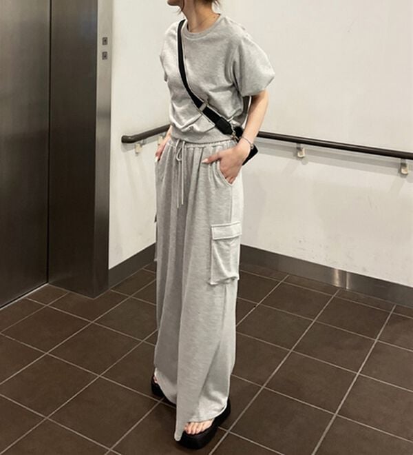 GeeRA（ジーラ）の「パフスリーブスウェットＴ（カットソー）」｜詳細画像