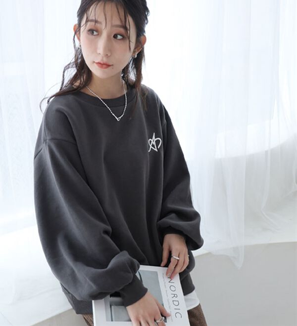 A HAPPY MARILYN（アハッピーマリリン）の「【Ｌ～８Ｌ】【ハピぽか裏起毛】２デザインから選べる刺繍トレーナー 毛玉になりにくい（トレーナー・スウェット）」｜詳細画像