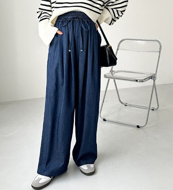 GeeRA（ジーラ）の「【接触冷感】穿いて感激！キレイ見えする楽ちんワイドデニムパンツ（ワイドパンツ・ガウチョ）」｜ネイビー