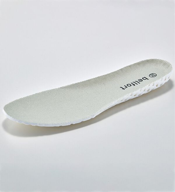 BELLUNA（ベルーナ）の「きらめきビジューニットスニーカー（スニーカー）」｜詳細画像