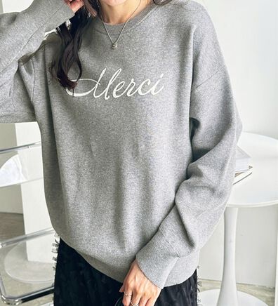 GeeRA（ジーラ）の「チェーン刺しゅうニットプルオーバー（ニット・セーター）」