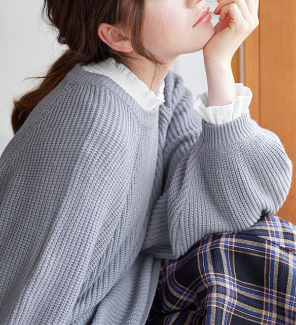 Viola e Viola（ヴィオラ エ ヴィオラ）の「綿１００％スモッキング衿＆袖プチハイトップス（カットソー）」｜詳細画像