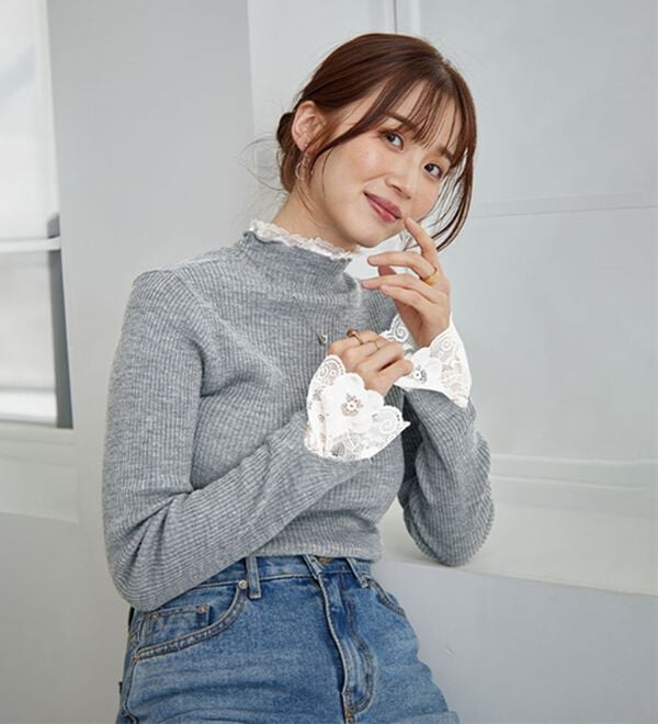 GeeRA（ジーラ）の「大人可愛い！レースが上品なハイネックニット（ニット・セーター）」｜詳細画像
