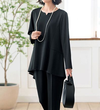 BELLUNA（ベルーナ）の「快適ストレッチ！バックデザインチュニックセットアップ（その他スーツ）」