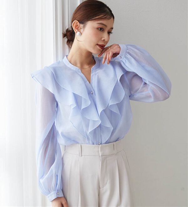 RANAN（ラナン）の「ラッフルフリルシアーキーネックブラウス（ブラウス）」｜詳細画像