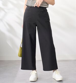 BELLUNA（ベルーナ）の「サラリ裏メッシュ！美脚ストレッチワイドパンツ（ワイドパンツ・ガウチョ）」｜黒