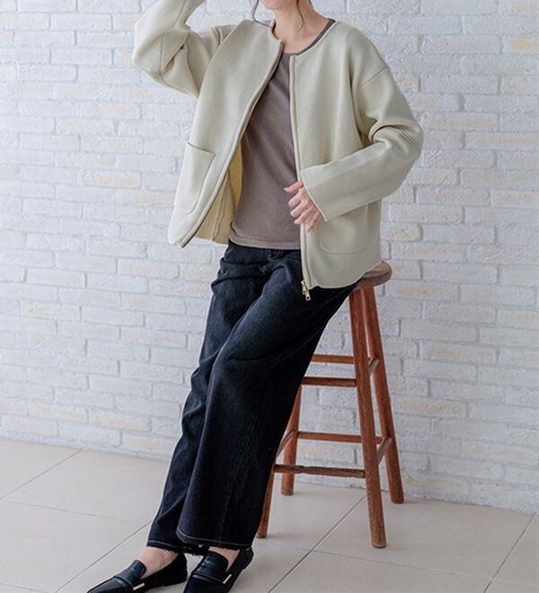 LAVIENNE（ラヴィエンヌ）の「超・暖　吸湿発熱　素肌よろこぶ綿１００％あったかインナー　クルーネックインナー（肌着・インナーウェア）」｜詳細画像