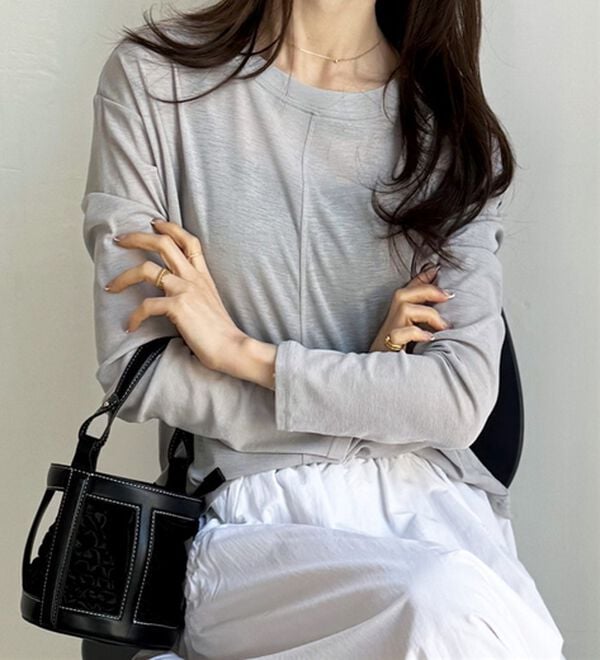 GeeRA（ジーラ）の「着回し自在！スラブシアートップス（カットソー）」｜グレー