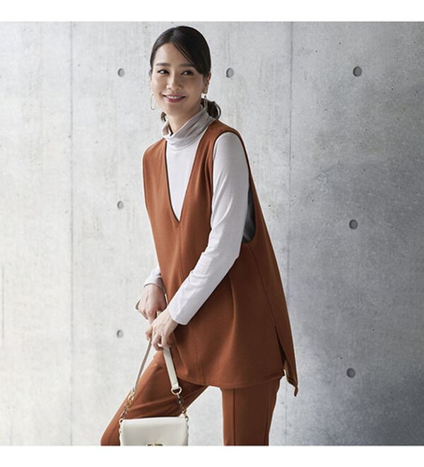 BELLUNA（ベルーナ）の「日本製ウール入りポンチＶネックベスト（ベスト）」｜詳細画像