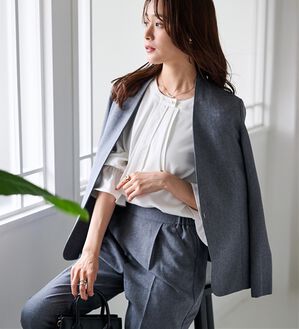 RANAN（ラナン）の「【選べる衿】洗える！多機能ベーシック２点セットスーツ（パンツスーツ）」｜グレー／ノーカラー