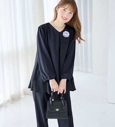 alotta（アロッタ）の「【入学式・卒業式】洗えるシフォンレイヤードセットアップ（ブラウススーツ）」