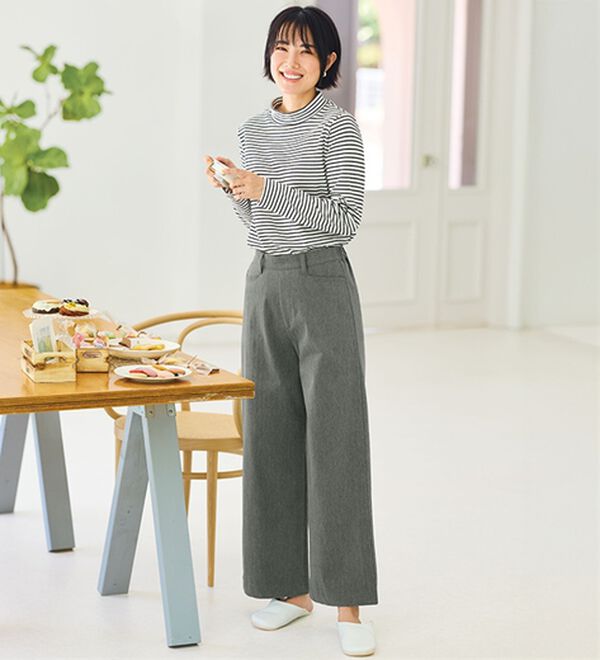 BELLUNA（ベルーナ）の「《ＨｕｇＲｅａｍコットン》裏起毛暖かハイネックプルオーバー（カットソー）」｜詳細画像