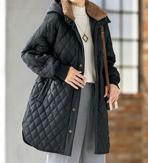 ルフラン（ルフラン）の「首まわりあったか！中わたキルティングコート（ロングコート）」｜黒