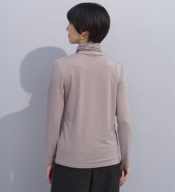 BELLUNA（ベルーナ）の「なめらかテンセル（ＴＭ）繊維ストレッチプルオーバー（カットソー）」｜詳細画像