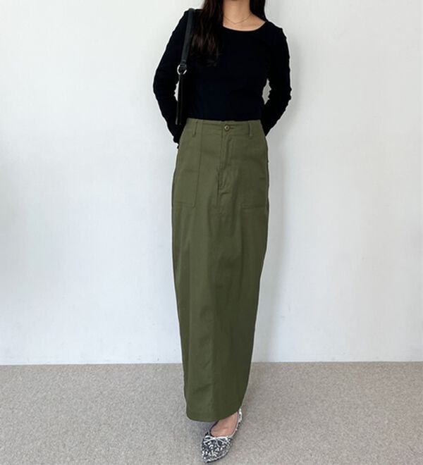 GeeRA（ジーラ）の「バックオープンリブトップス（カットソー）」｜詳細画像