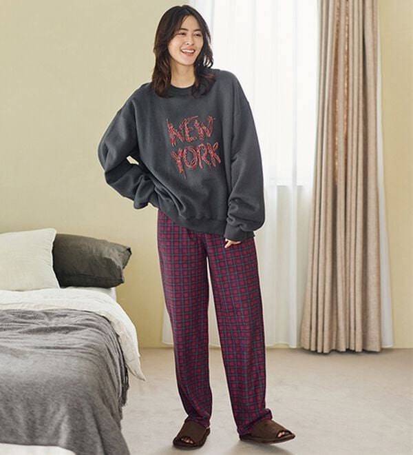 LAVIENNE（ラヴィエンヌ）の「肌側綿１００％あったかフリースボトム（その他パンツ）」｜詳細画像