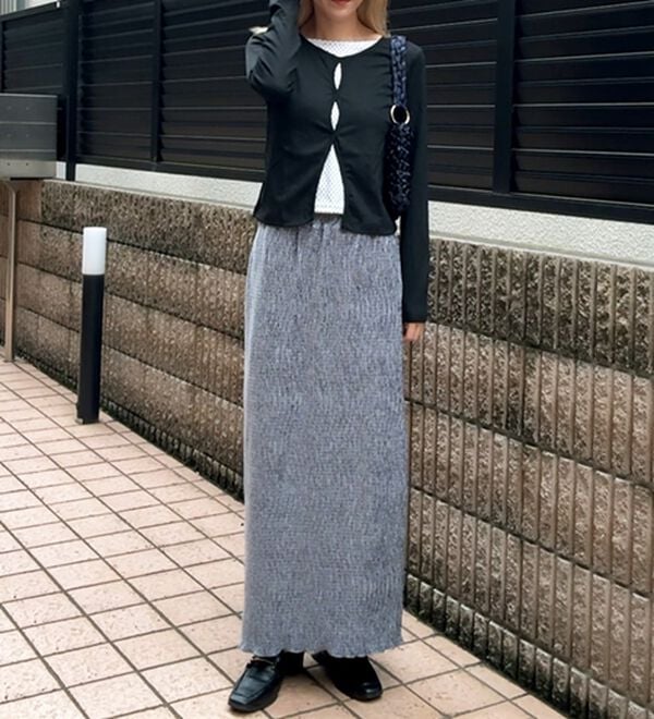 GeeRA（ジーラ）の「すっきり見え！ベロアプリーツロングスカート（ロングスカート）」｜詳細画像