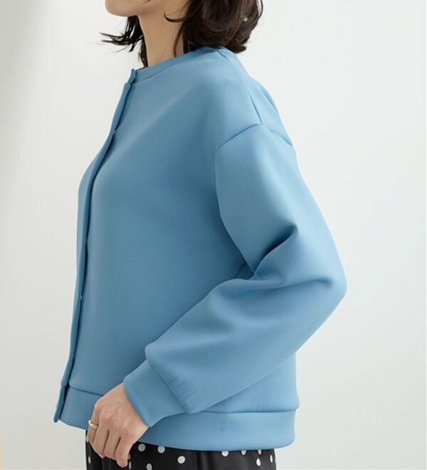 BELLUNA（ベルーナ）の「きれい見えスナップボタンカーディガン（ニットカーディガン）」｜詳細画像