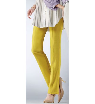 BELLUNA（ベルーナ）の「すっきり伸びる！ハイテンション美脚パンツ　ストレート（フルレングスパンツ）」