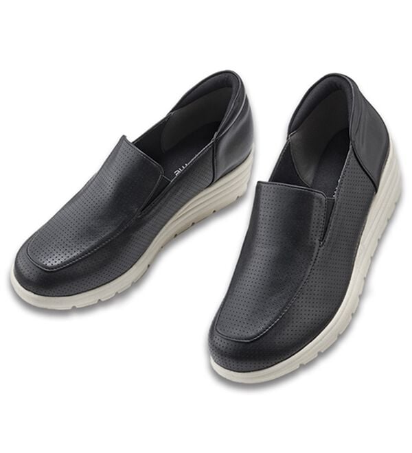 ルフラン（ルフラン）の「４Ｅ美脚見せ異素材使いスリッポンシューズ（スリッポン）」｜ブラック