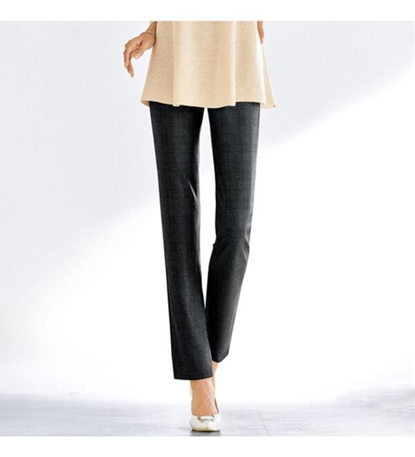 BELLUNA（ベルーナ）の「なめらかボンディング美脚ストレートパンツ（フルレングスパンツ）」｜詳細画像