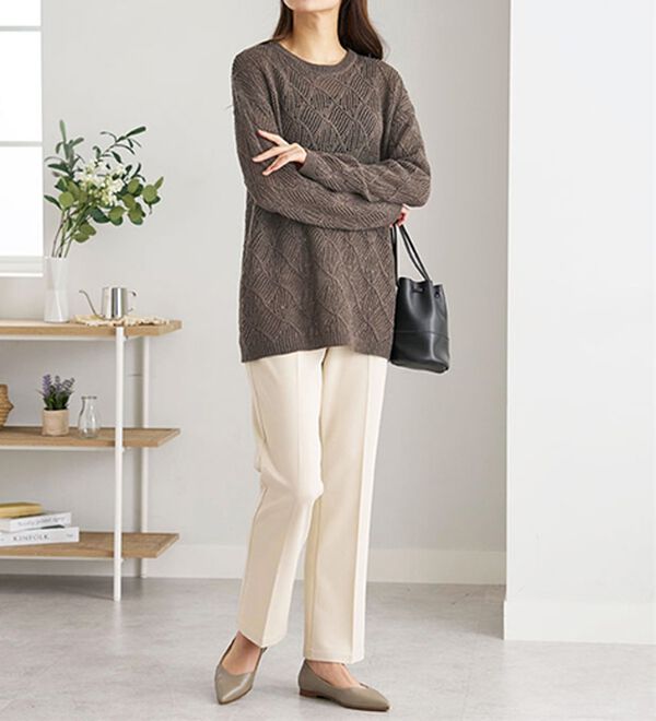 BELLUNA（ベルーナ）の「リーフ柄透かし編ニットチュニック（チュニック）」｜詳細画像